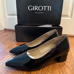 NEW NIB Girotti Handmade Classic Heels Black Patent Leather 37 6.5